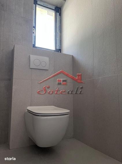 Casă cu 3 camere cu Teren 1030 Mp în Central