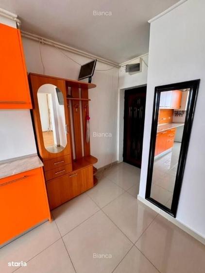 Apartament cu 2 camere semidecomandat în Ultracentral
