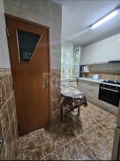 Apartament cu 2 camere decomandat, mobilat în Berceni