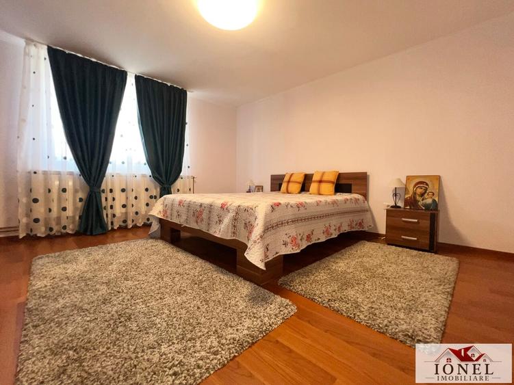 Casă individuală cu 6 camere cu Canalizare în Vințu de Jos