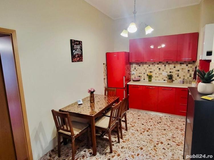 Garsonieră decomandată în Traian