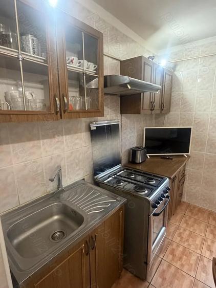 Vand apartament 3 camere zona 9 Mai Ploie?ti - 5