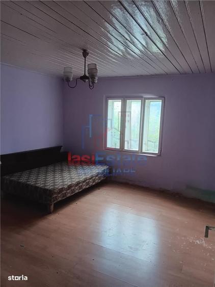 Vorovesti str Principala TEREN 1200mp cu CASA batraneasca 64mp toate u - 7