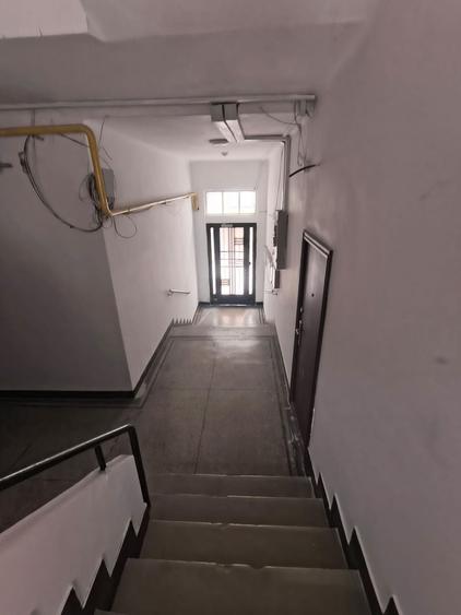 Apartament cu 4 camere semidecomandat în Cazino