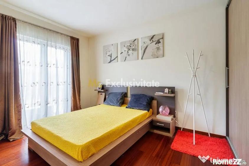 Apartament cu 3 camere semidecomandat în Ștefăneștii de Jos