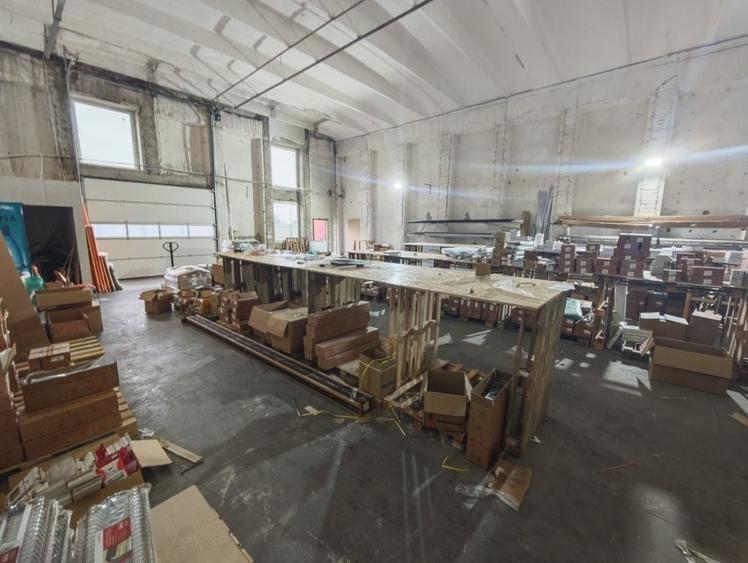 Spațiu comercial, de 300 mp, în Central