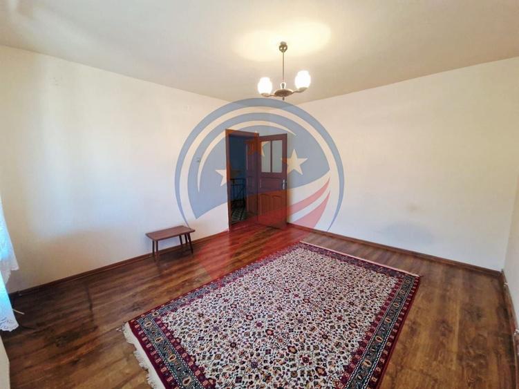 CASA /VILA str. Ana Ipatescu - 28