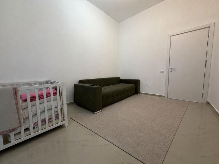 Apartament cu 2 camere decomandat în Chiajna