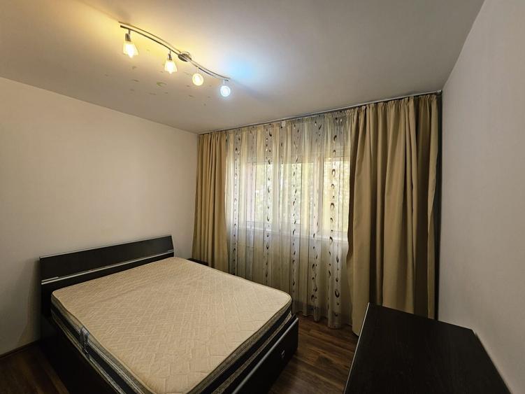 Apartament cu 2 camere decomandat, mobilat în P-ța Muncii