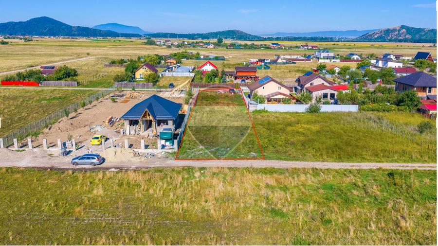 Teren Construcții intravilan de 1000 mp, în Hărman