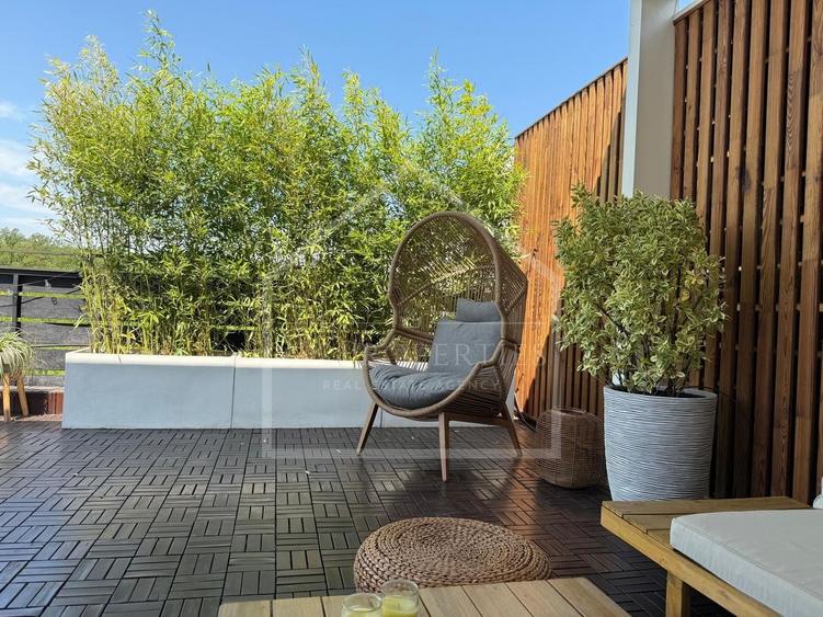 Apartament cu 3 camere decomandat, mobilat în Băneasa