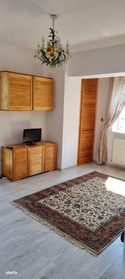 Apartament cu 2 camere decomandat în Berceni