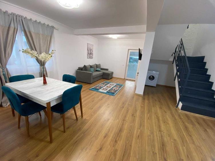 Casă cu 4 camere cu Teren 250 Mp în Central