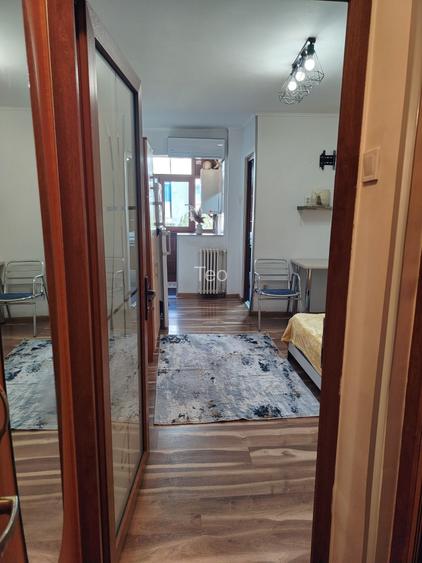 PF inchiriez garsoniera Galata- 1300 lei