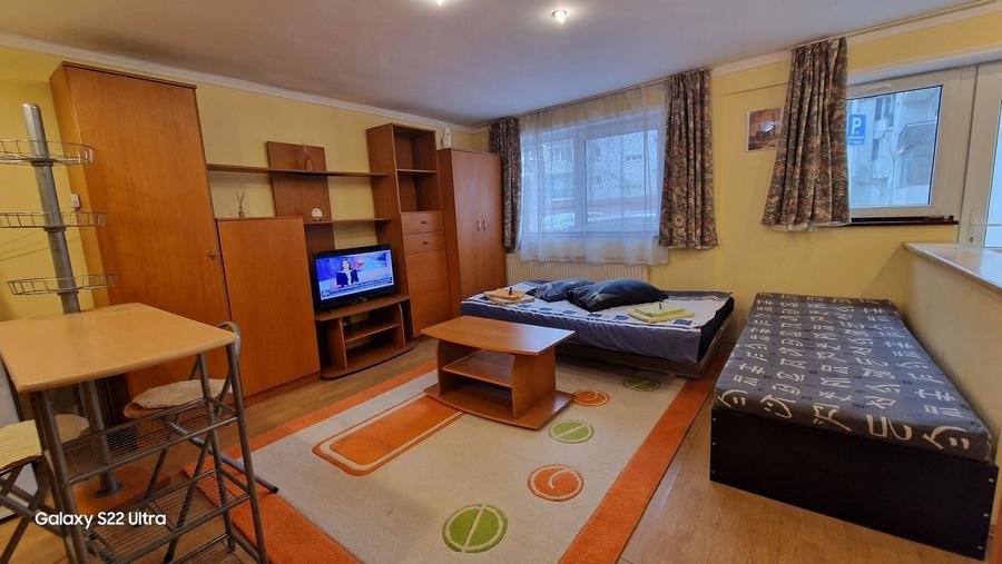 Apartament cu 2 camere semidecomandat în Grigorescu