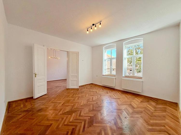 Apartament cu 3 camere semidecomandat în Bălcescu
