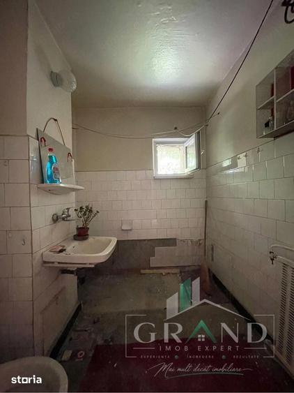 Apartament cu 2 camere decomandat în Mărăști