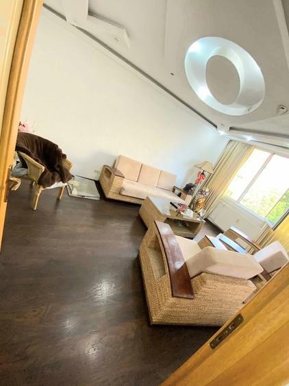 Apartament cu 4 camere decomandat în Brâncoveanu