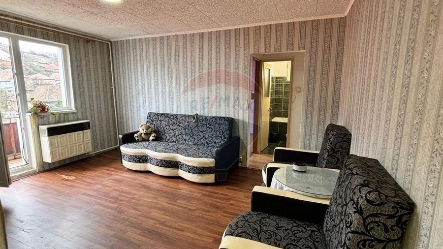 Apartament cu 2 camere, zona Vitrometan (Rubinului) - 9