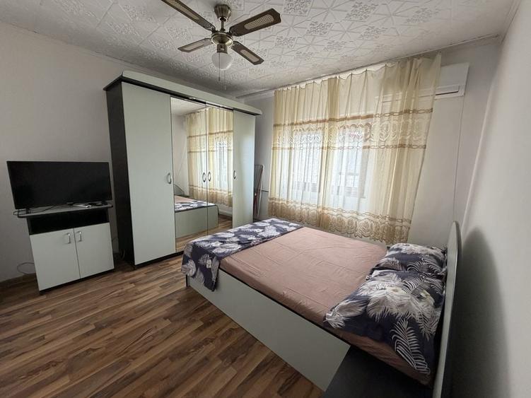 Apartament cu 3 camere decomandat în Lotus