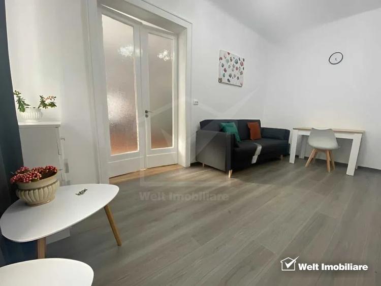 Apartament cu 2 camere semidecomandat, mobilat în Bulgaria