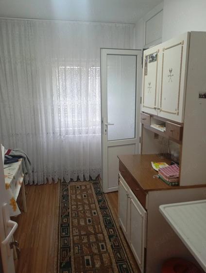 Apartament cu 2 camere decomandat în Mihai Bravu