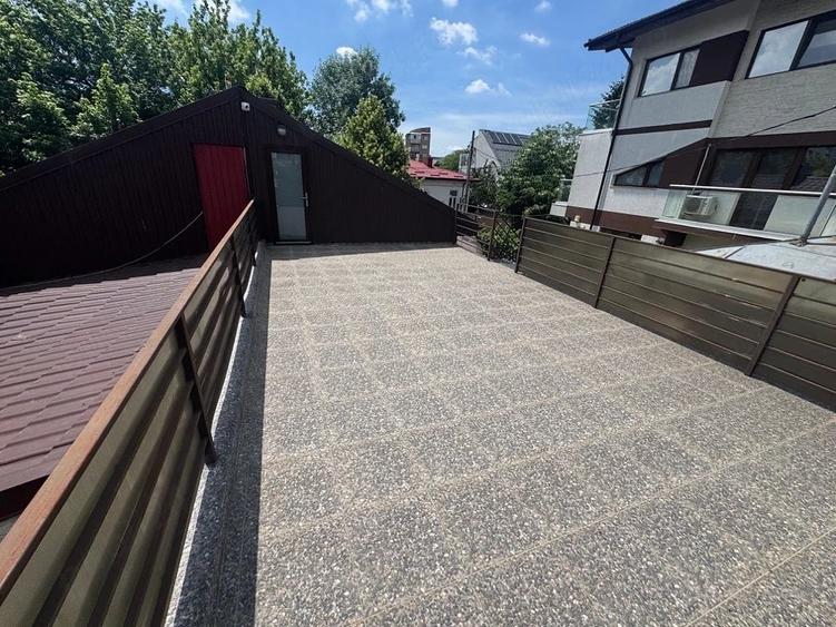 Casă cu Teren 130 Mp în Tei