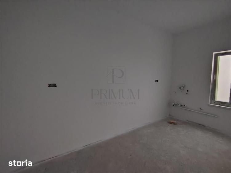 Casă cu 4 camere cu Teren 350 Mp în Central