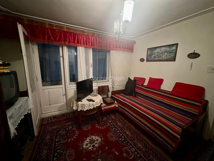 Apartament 2 camere de vanzare Podu Ros
