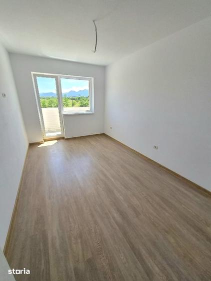 Apartament cu 3 camere în Tractorul