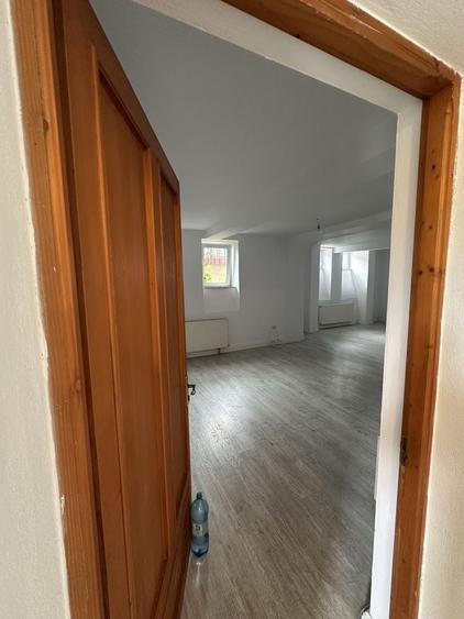 Apartament 70 MP la demisol - 5
