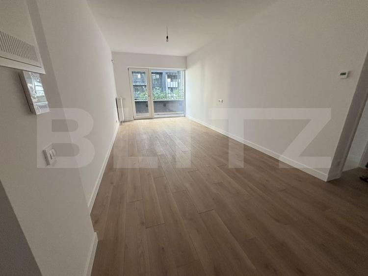 Apartament cu 2 camere decomandat în Baza 3