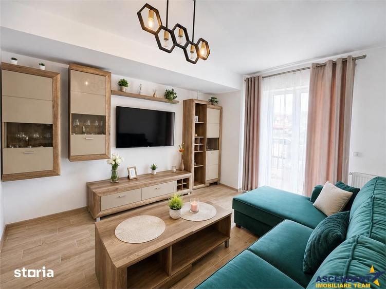 Apartament cu 2 camere decomandat în Tractorul