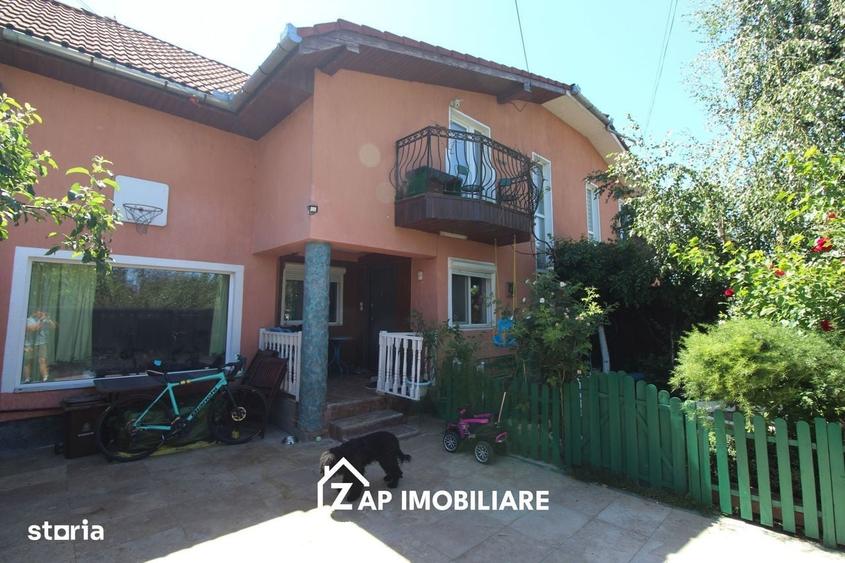 Casă cu 4 camere în Central