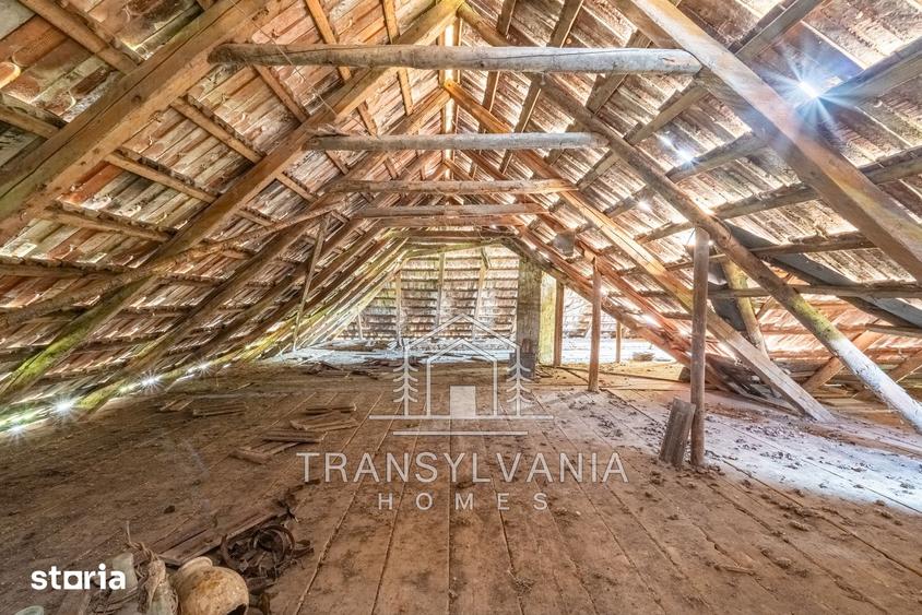 Casă cu 5 camere cu Teren 1922 Mp în Tritenii de Jos