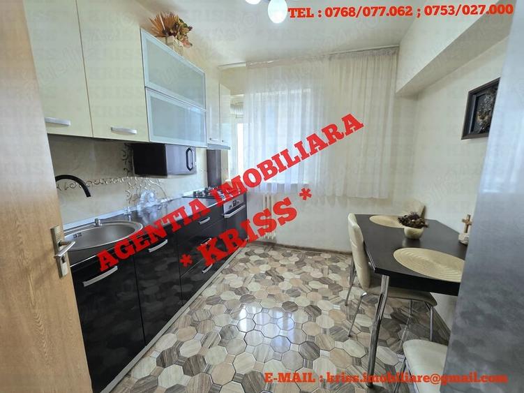 Apartament cu 3 camere decomandat în Exercițiu