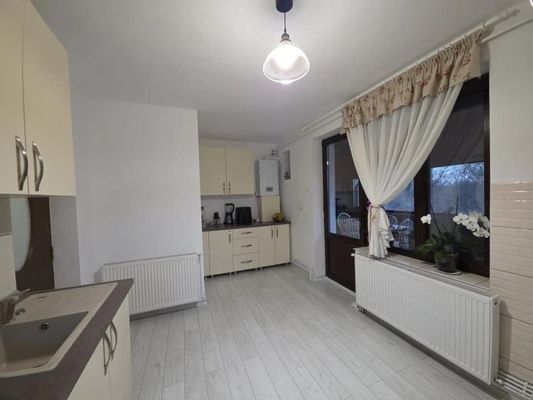Casă cu Teren 761 Mp în Trivale