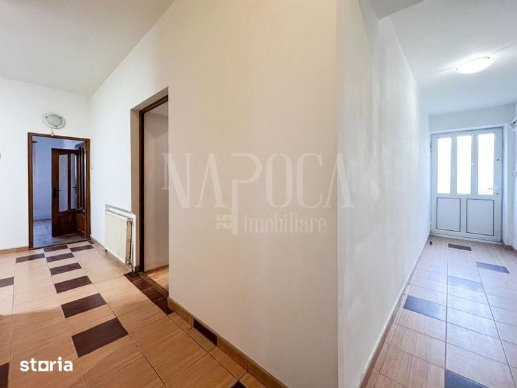 Apartament cu 3 camere decomandat în Gruia