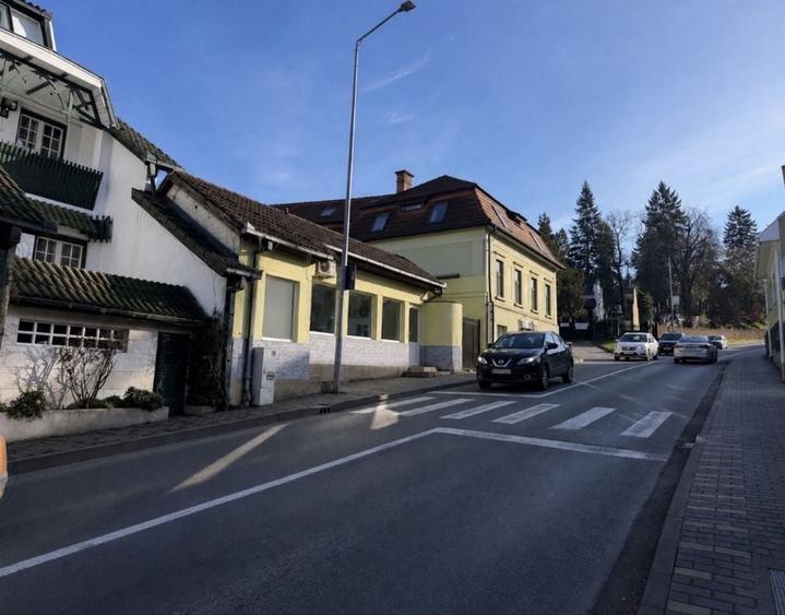 Spațiu comercial, de 100 mp, în Central