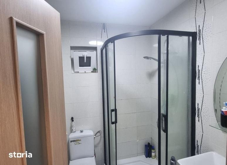 Apartament cu 4 camere în Nicolina