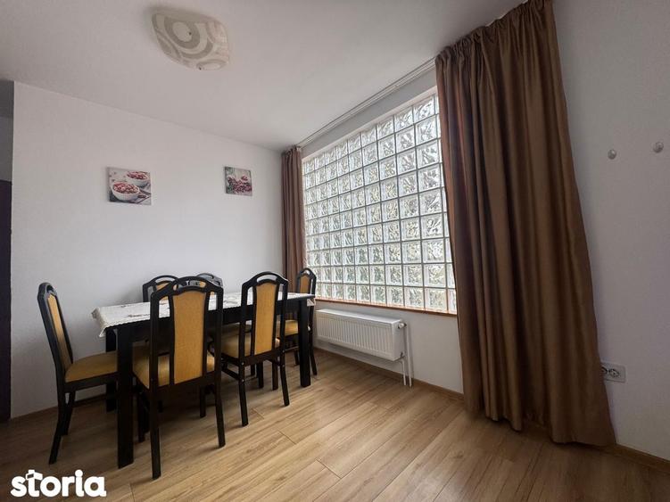 Apartament cu 4 camere în Schei