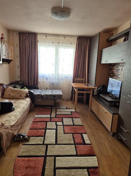 Garsonieră nedecomandată în Uzina 2