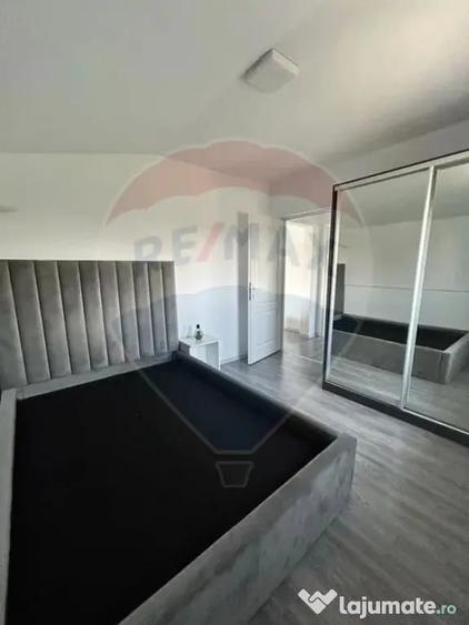 Apartament cu 3 camere decomandat în Alfa