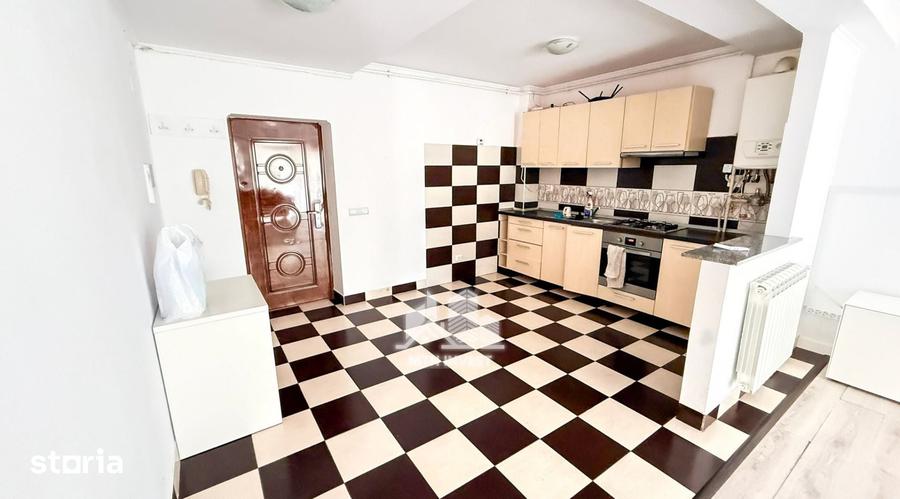 Apartament cu 3 camere în Central