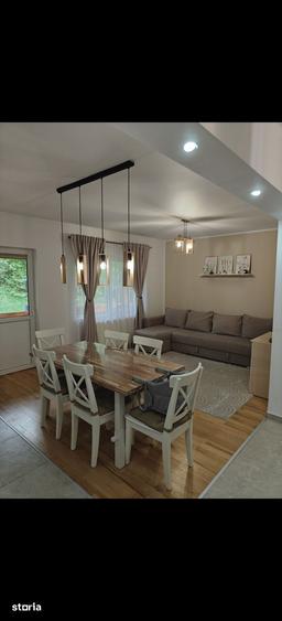 Apartament cu 3 camere în Florești