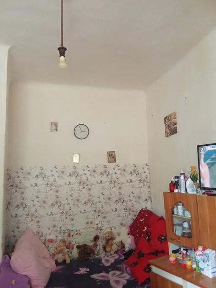 Casă cu 1 camere cu Teren 47 Mp în Central