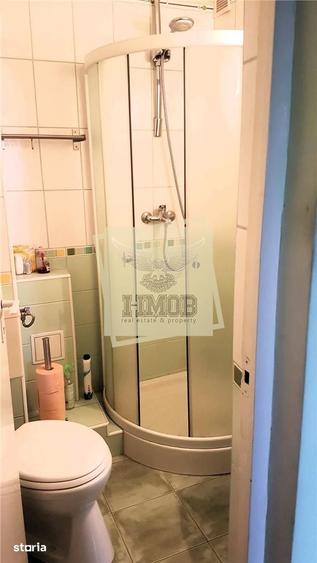 Apartament cu 4 camere decomandat în Ștrand
