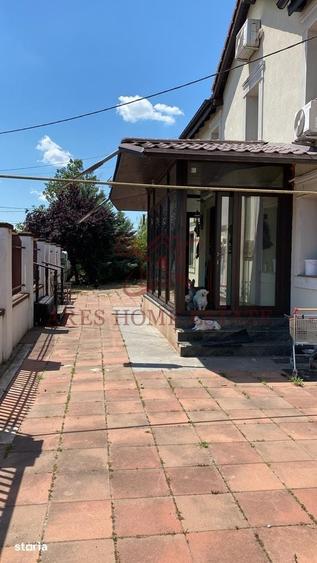 Casă individuală cu 6 camere cu Teren 1753 Mp în Dumbrăvița