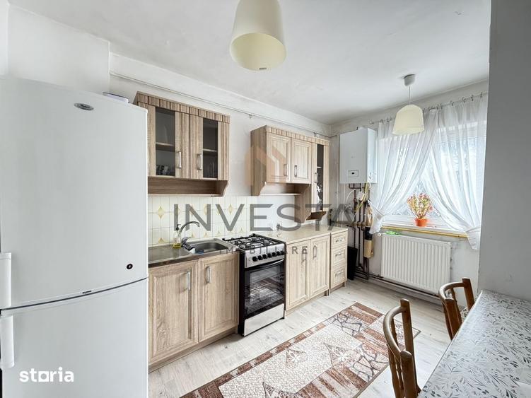 Apartament cu 3 camere decomandat, mobilat în Zorilor
