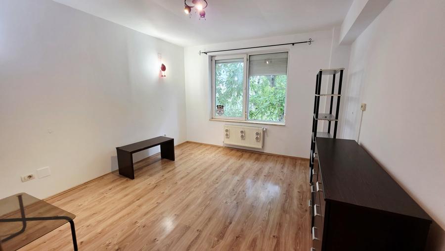 Duplex cu 5 camere cu Canalizare în Bucureștii Noi